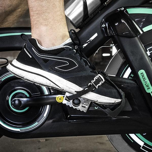 Spin Extreme 25 Hometrainer - Sport ohne Fitnessstudio - Heimtrainer Fahrrad - Standfahrrad Extreme Indoor Bike 25